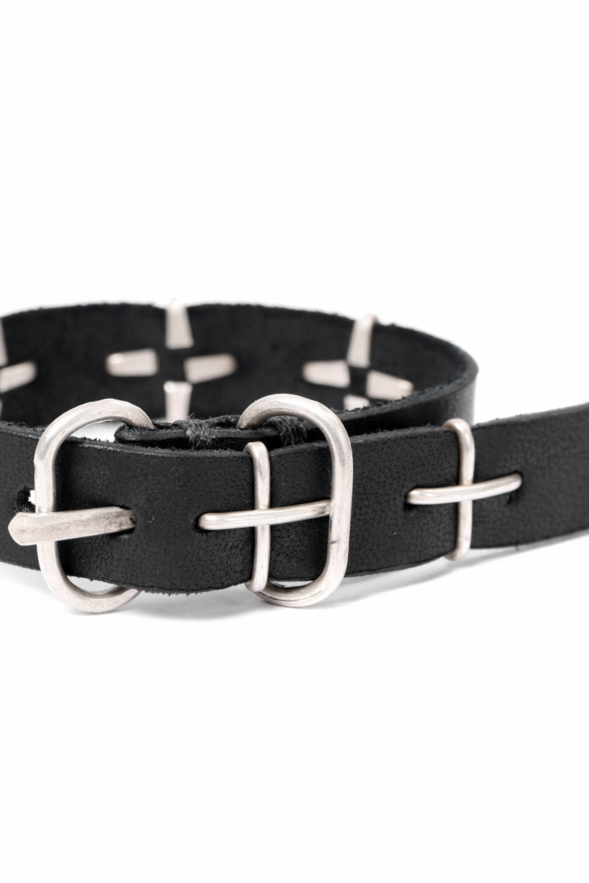 Load image into Gallery viewer, m.a+ thin silver cross studded wrist band / A-F2BL1/ GR2,0 (BLACK)