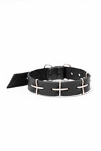 Load image into Gallery viewer, m.a+ thin silver cross studded wrist band / A-F2BL1/ GR2,0 (BLACK)