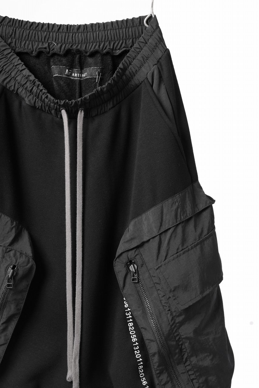 A.F ARTEFACT MILITARY CARGO SARROUEL SHORTS / BOMBER HEAT® + NYLON (BLACK)