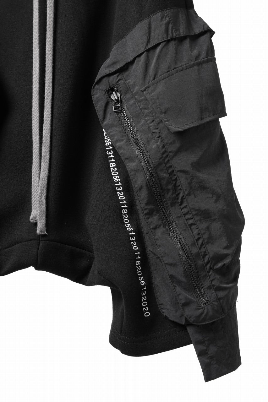 A.F ARTEFACT MILITARY CARGO SARROUEL SHORTS / BOMBER HEAT® + NYLON (BLACK)