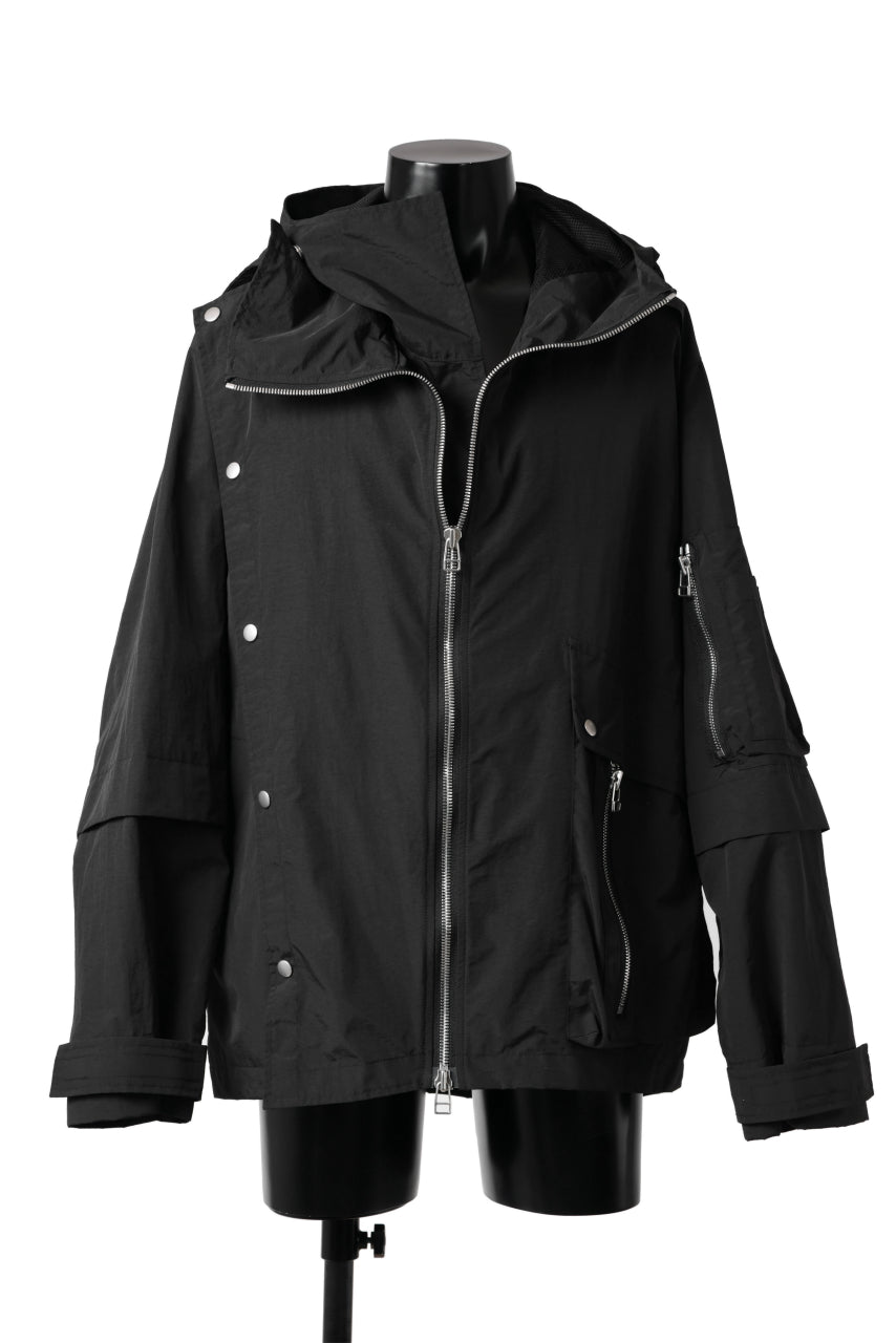 A.F ARTEFACT HOODED WRAP BUTTON & ZIP PARKA BLOUSON (BLACK)