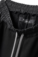 Load image into Gallery viewer, A.F ARTEFACT MILITARY CARGO SARROUEL SHORTS / BOMBER HEAT® + NYLON (BLACK)