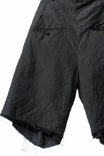 画像をギャラリービューアに読み込む, KLASICA BOUNCE fig.2 BOLD CUT OFF SHORTS / SUMMER CHAMBRAY WOOL-LINEN (SHADOW)