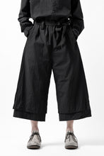 Load image into Gallery viewer, KLASICA VENT LAYERED FOLKLORE TROUSERS / HAND DYED COTTON-LINEN (BLACK)