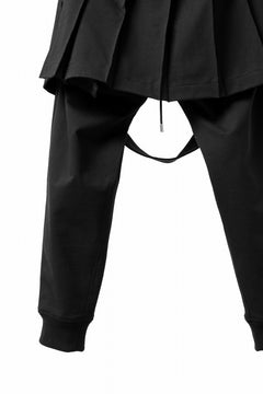 画像をギャラリービューアに読み込む, mastermind JAPAN BONDAGE SLIM TROUSERS / MEDIUM C-JERSEY STRETCH (BLACK)