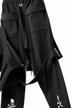 画像をギャラリービューアに読み込む, mastermind JAPAN BONDAGE SLIM TROUSERS / MEDIUM C-JERSEY STRETCH (BLACK)