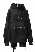 Load image into Gallery viewer, mastermind JAPAN SWEAT HOODIE / SWITCH PATCHWORK (BLACK)