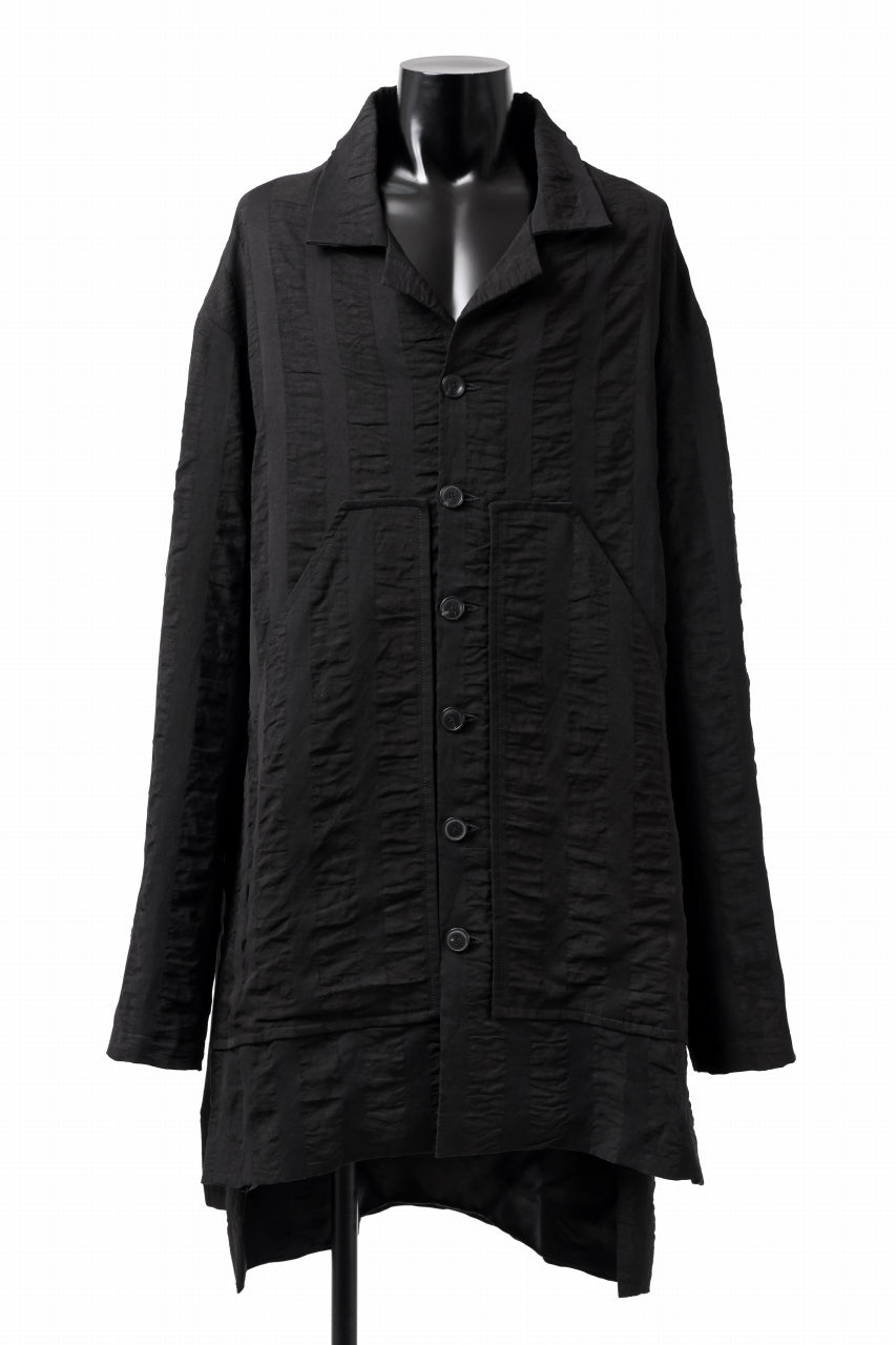 Load image into Gallery viewer, SOSNOVSKA SQUEEZED STRIPE COAT (BLACK)