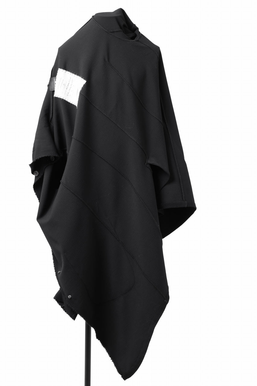 Load image into Gallery viewer, SOSNOVSKA STITCHED HOODY COAT (BLACK)