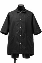 Load image into Gallery viewer, A.F ARTEFACT SWITCHING HALF SLEEVE SHIRT (BLACK)