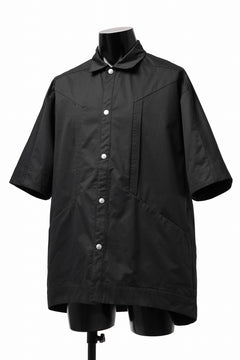 Load image into Gallery viewer, A.F ARTEFACT SWITCHING HALF SLEEVE SHIRT (BLACK)