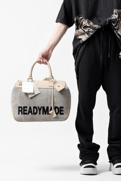 Load image into Gallery viewer, READYMADE GYM BAG MEDIUM (WHITE)