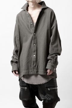 Load image into Gallery viewer, A.F ARTEFACT OVERSIZED SHIRT / COTTON TWILL (KHAKI)