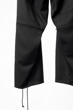 Load image into Gallery viewer, Y&#39;s BANG ON! No.170 GABARDINE PATCH WORK PANTS (BLACK)