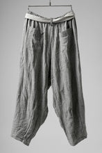 画像をギャラリービューアに読み込む, YUTA MATSUOKA exclusive easy darts pants / dead stock slab linen (light grey)