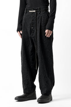 Load image into Gallery viewer, KLASICA SABRON CONSTRUCTED TROUSERS / LIGHT WEIGHT BLUR STRIPES (INK BLACK)