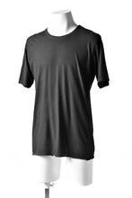 Load image into Gallery viewer, RUNDHOLZ DIP SHORT SLEEVE TEE (CARBON)