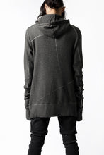 Load image into Gallery viewer, thomkrom WAFFLE HOODIE PULLOVER PARKA / OILED SPRAY DYE (TAUPE)