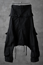 Load image into Gallery viewer, A.F ARTEFACT MILITARY SAROUEL WIDE PANTS / ZIP DOUBLE STRUCTURE (BLACK)