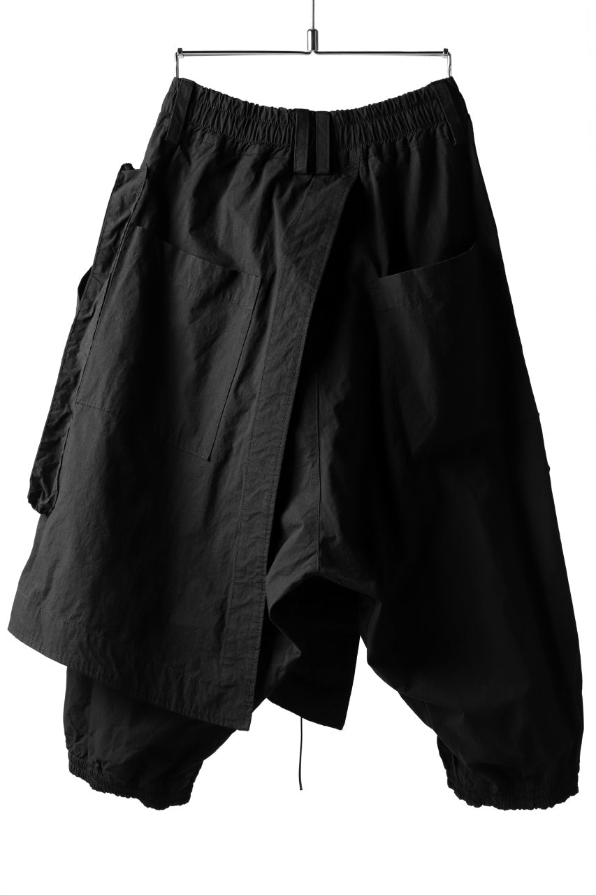 A.F ARTEFACT WRAP SKIRT COMBI MILITARY SHORTS / BLEND WOVEN (BLACK)