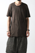 Load image into Gallery viewer, RUNDHOLZ DIP DISTORTED NECK T-SHIRT / DYED L.JERSEY (RUST)