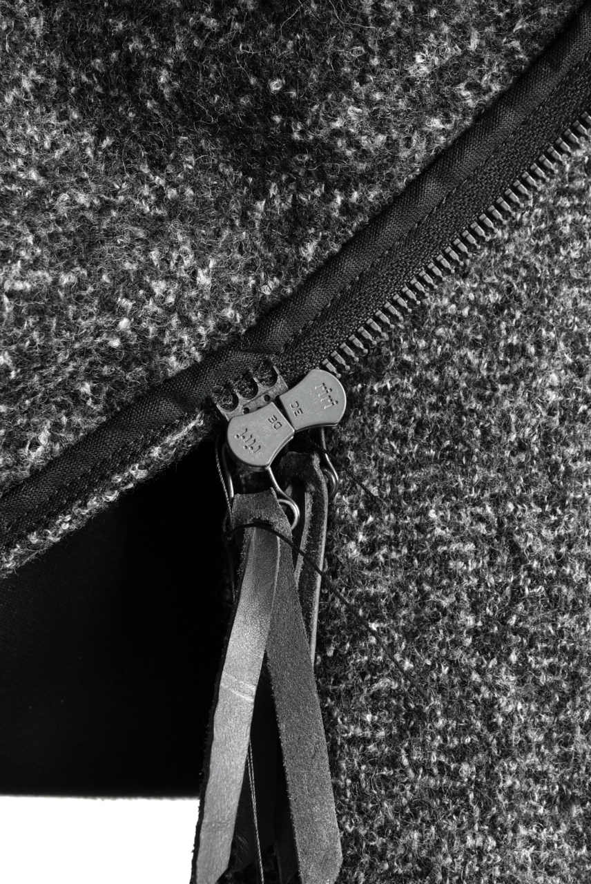 LEON EMANUEL BLANCK FORCED ZIPPER HOODY / SALTNPEPPER WOOL KNIT (BLACK)