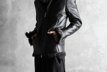 Load image into Gallery viewer, incarnation exclusive SHEEP SHEARLING MOUTON BLOUSON / WIDE NECK &amp; DUAL ZIP (BLACK×BLACK)