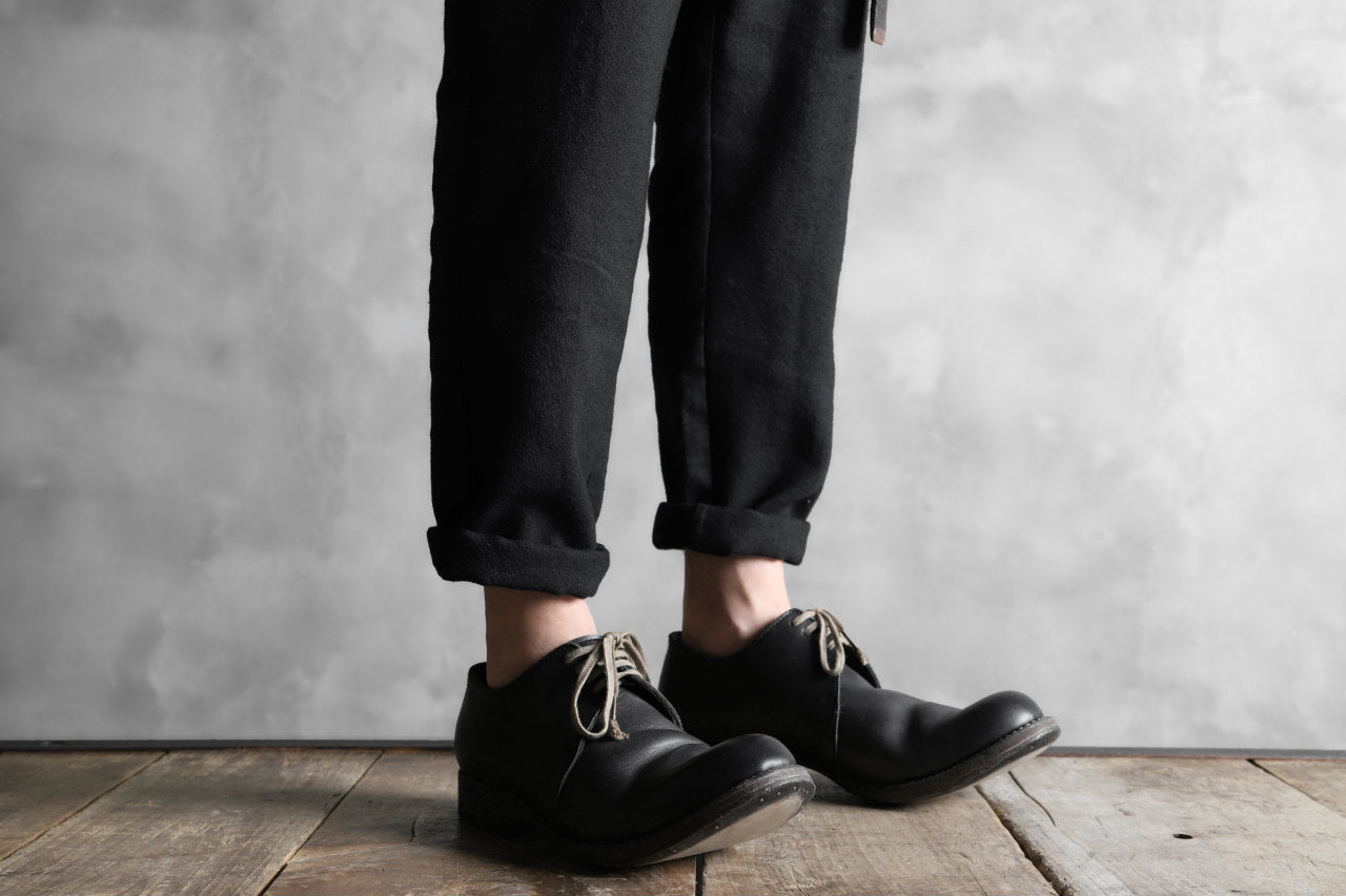 Aleksandr Manamis Lean Slim tapered pants / wool+linen cloth