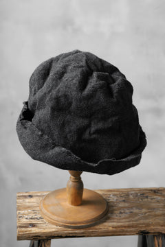 Load image into Gallery viewer, SOSNOVSKA WASHED CASHMERE HAT (GREY)