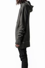 Load image into Gallery viewer, thomkrom WAFFLE HOODIE PULLOVER PARKA / OILED SPRAY DYE (TAUPE)