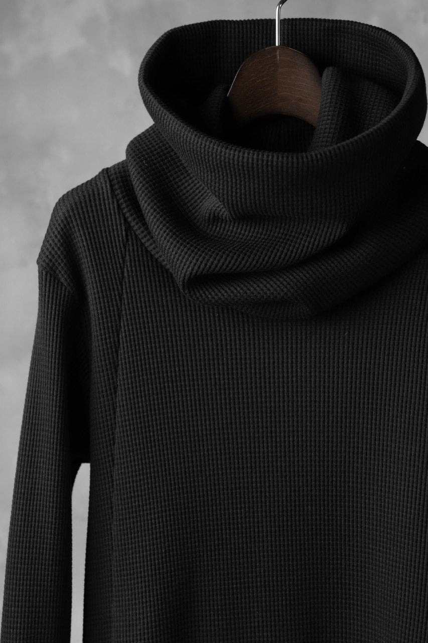 Load image into Gallery viewer, A.F ARTEFACT exclusive DUSTY WAFFLE DRAPED HIGH NECK TOPS (BLACK)