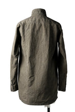 Load image into Gallery viewer, A.F ARTEFACT SWITCHING SHIRTS PULLOVER (KHAKI BEIGE)