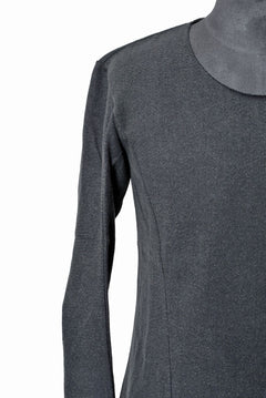 Load image into Gallery viewer, N/07 curved seam l/s &quot;arte&quot; [cotton fleecy knitting needle punch] (GREY)