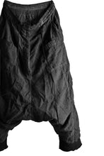 Load image into Gallery viewer, RUNDHOLZ DIP DEEP CROTCH SWITCHING CROPPED PANTS (CARBON)