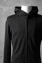 画像をギャラリービューアに読み込む, blackcrow set-in hoodie zip parka / cotton&amp;ramie jersey (black)