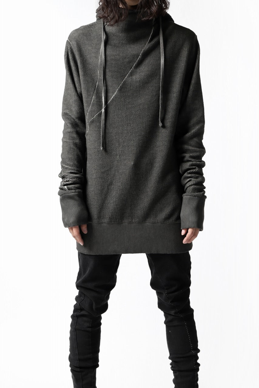 Load image into Gallery viewer, thomkrom WAFFLE HOODIE PULLOVER PARKA / OILED SPRAY DYE (TAUPE)