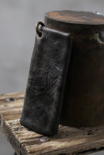 Load image into Gallery viewer, Chörds; SQ. KEY CASE / HORSE BUTT LEATHER (BLACK)