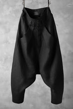 画像をギャラリービューアに読み込む, SOSNOVSKA exclusive CLOWN STYLE LINEN PANTS (BLACK)