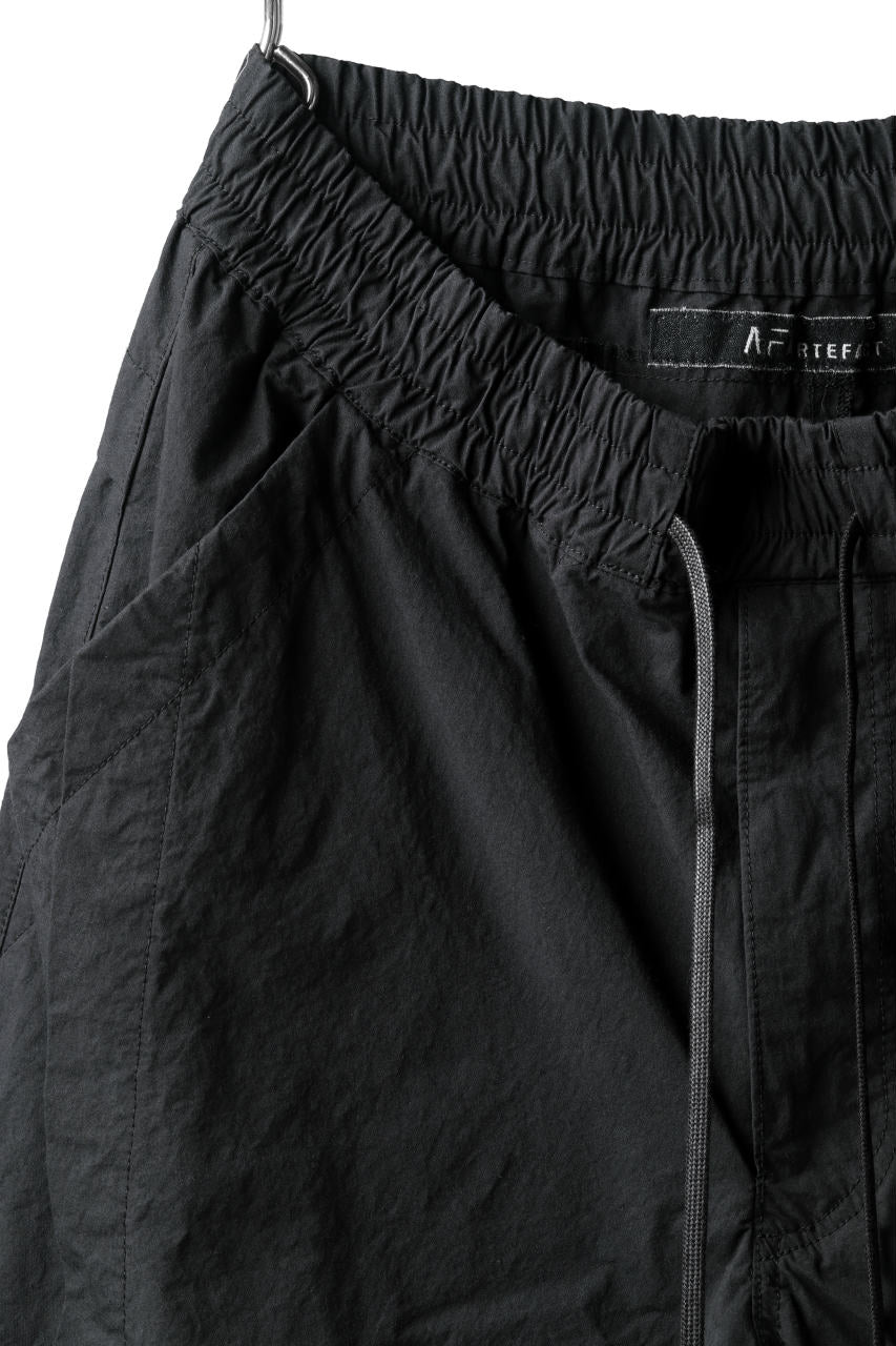 A.F ARTEFACT ACTIVE SHORT PANTS (CHARCOAL)