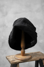 画像をギャラリービューアに読み込む, SOSNOVSKA WASHED CASHMERE HAT (BLACK)
