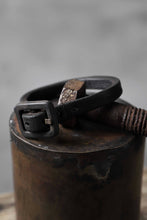 Load image into Gallery viewer, Chörds; D.1. BRACELET / HORSE BUTT LEATHER (BLACK)