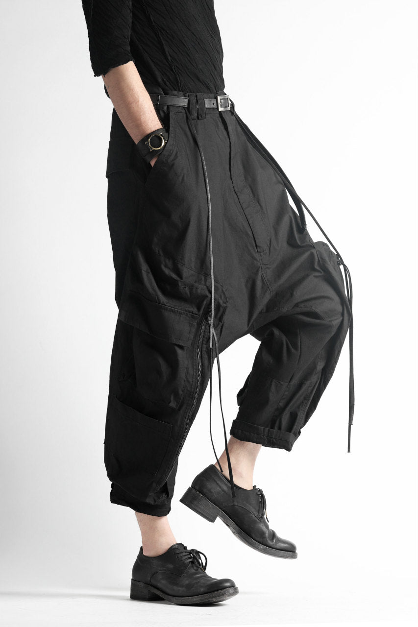 Load image into Gallery viewer, A.F ARTEFACT MILITARY SAROUEL WIDE PANTS / ZIP DOUBLE STRUCTURE (BLACK)