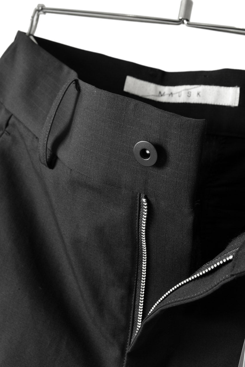 Load image into Gallery viewer, N/07 &quot;MAUSK Detail&quot; CURVED JODPHURS PANT C/RIPSTOP (BLACK)