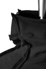 Load image into Gallery viewer, LEON EMANUEL BLANCK FORCED HOODED PULLOVER / LOOP RIB (BLACK)