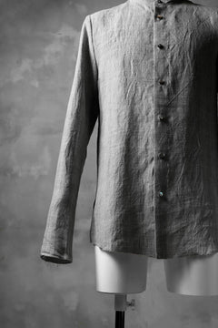 Load image into Gallery viewer, blackcrow band collar linen check shirt / sumi dyed (carbon)