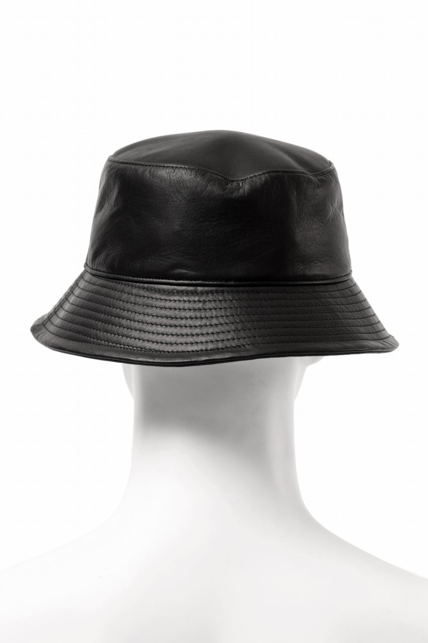 画像をギャラリービューアに読み込む, ISAMU KATAYAMA BACKLASH BUCKET HAT / MONOCHROME LUXURY STEER (BLACK)