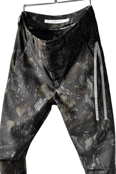 画像をギャラリービューアに読み込む, N/07 &quot;MAUSK Detail&quot; 3-DIMENSION CURVE CROPPED PANTS (DARK CAMOUFLAGE)