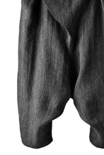Load image into Gallery viewer, SOSNOVSKA SACKCLOTH SHORTENED PANTS (GREY)