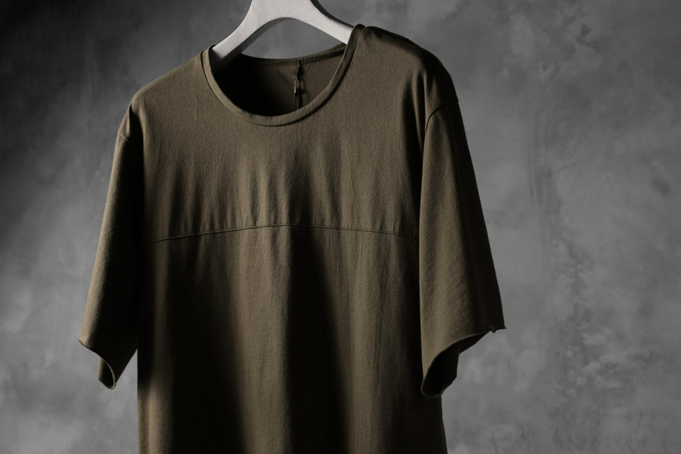 Load image into Gallery viewer, blackcrow short sleeve cutsewn / silky touch cotton (khaki)