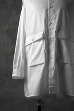 Load image into Gallery viewer, JOE CHIA FLAP POCKET WORK SHIRT (OFF WHITE)